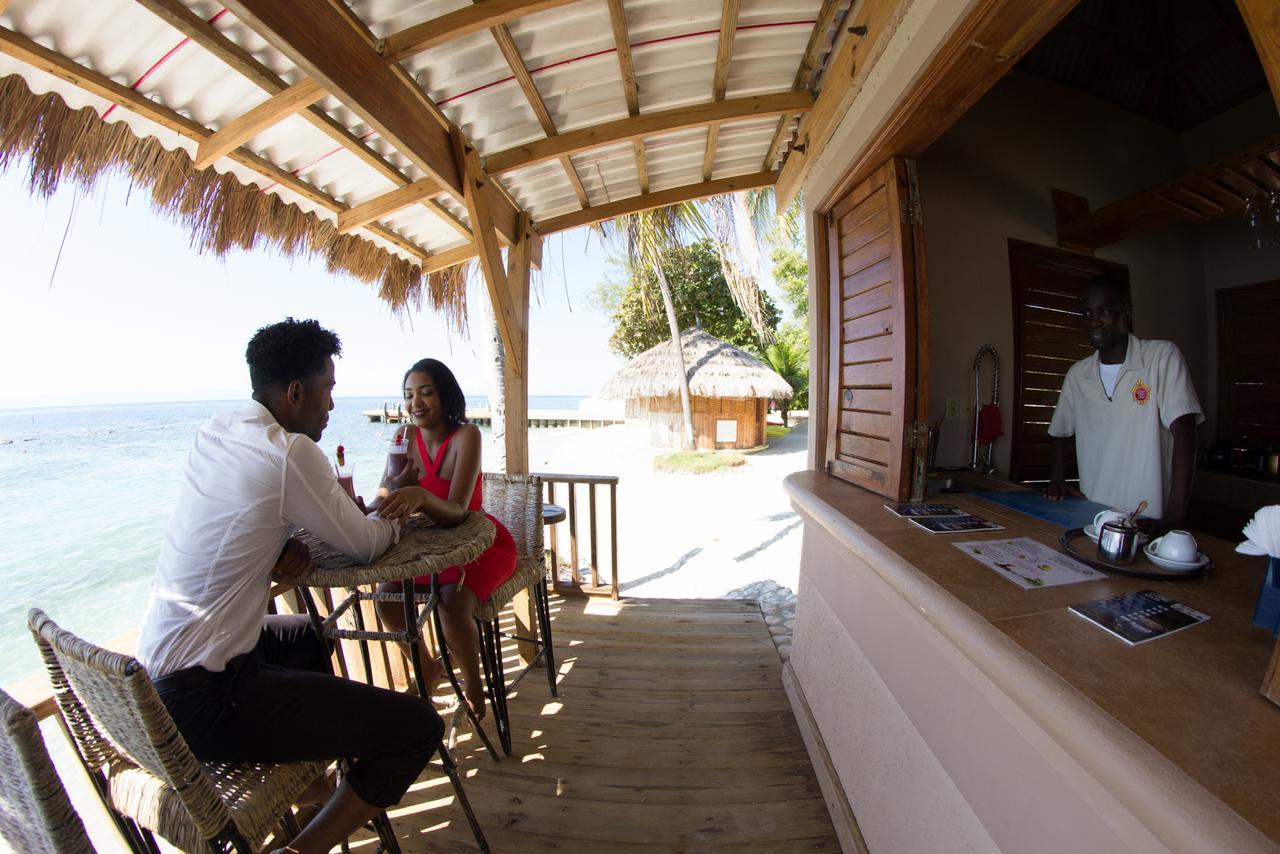 Moulin Sur Mer Beach Resort Монтруи Экстерьер фото